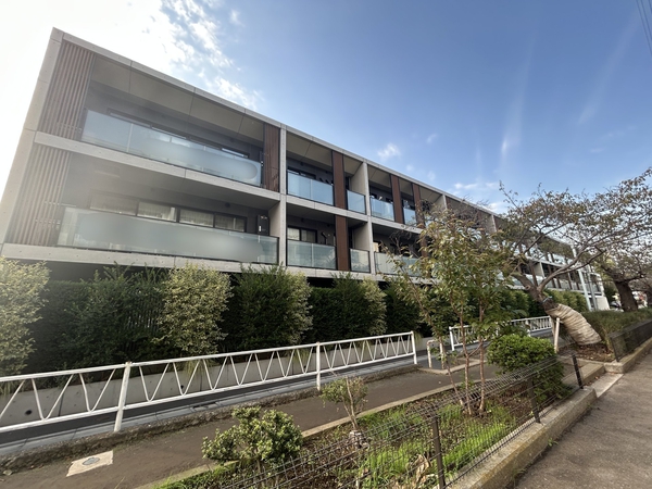 【ピアース都立大学】外観