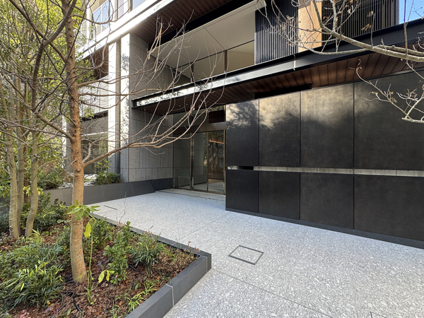 【ザ・パークハウス芝御成門】エントランス 【ザ・パークハウス芝御成門】エントランス