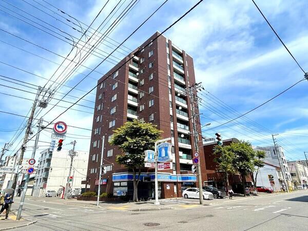 【アルファコート9行啓通り】外観１