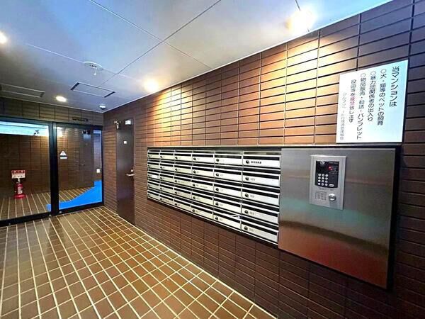 【アルファコート9行啓通り】エントランス２