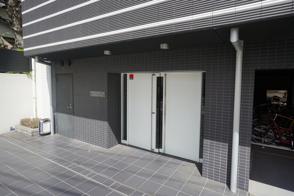 【プレミアムキューブ大崎ドゥ】エントランス