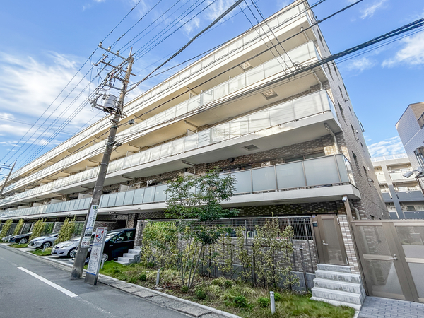 【ミオカステーロ京王稲田堤Ⅲ】外観
