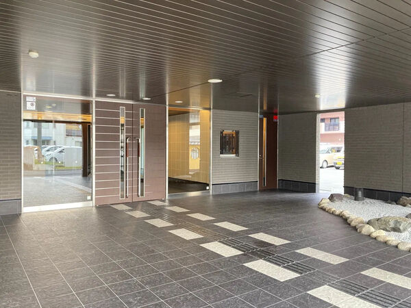 【エスリード西京極第2】エントランス