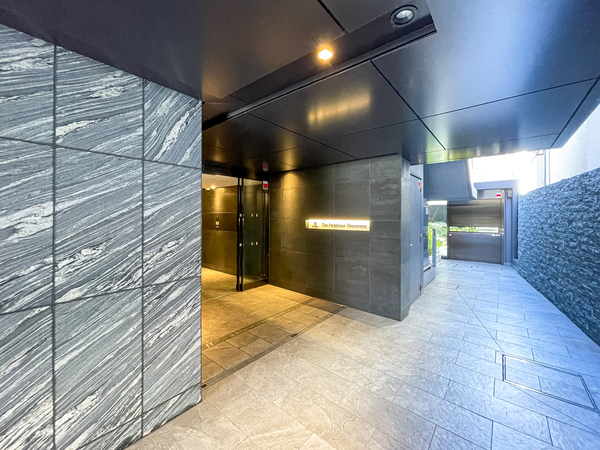 【ザ・パークハウス大倉山】エントランス