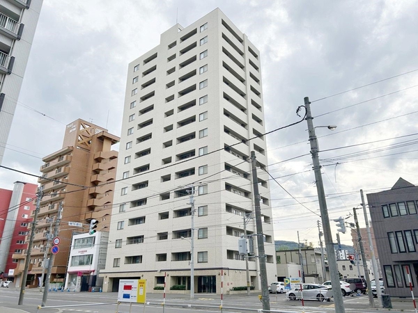 【カルム静修学園前】外観