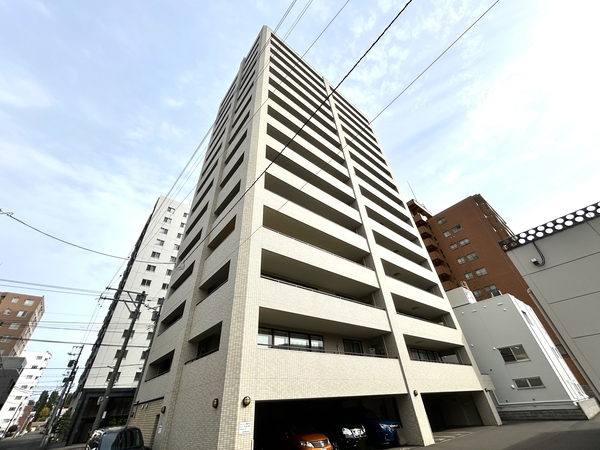 【カルム静修学園前】外観