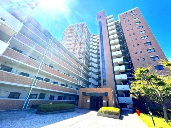 【ハイネスヴェルデ大正館】外観2