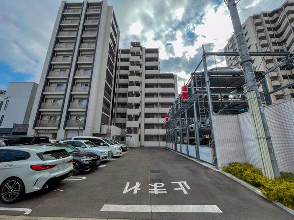 【ファミリアーレ平安通】外観