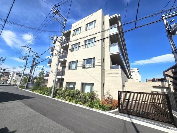 【ウエリス豊津】外観（南西側から）