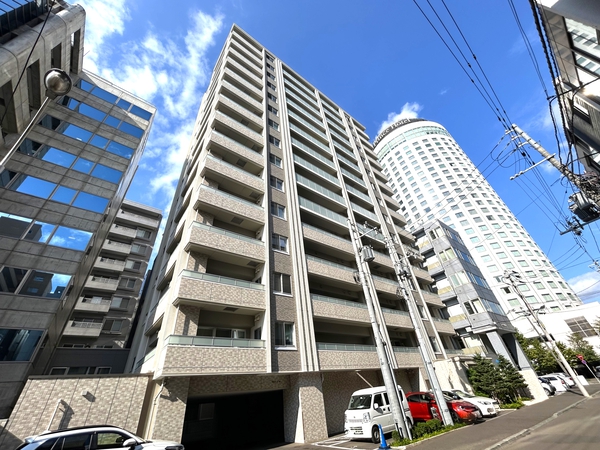 【ライオンズ札幌大通公園ミレス】外観