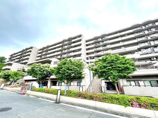 【コスモ上大岡サニーウイング】外観1