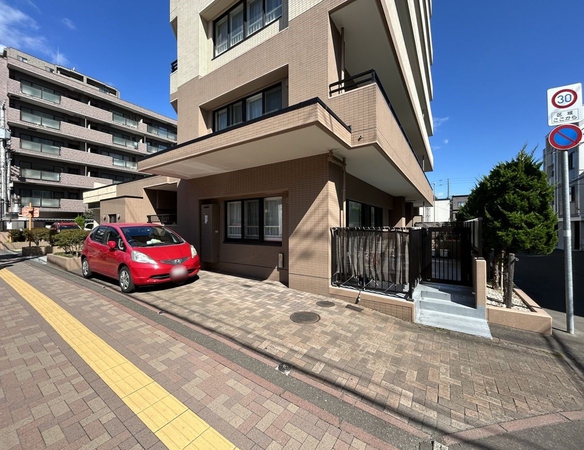 【クリーンリバーフィネス豊平公園】外観