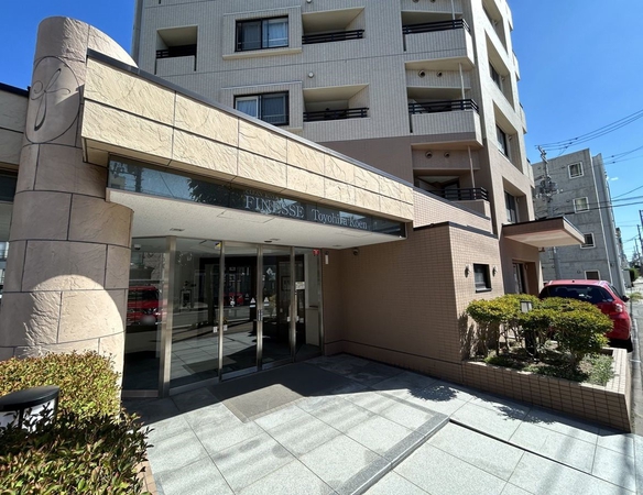 【クリーンリバーフィネス豊平公園】外観