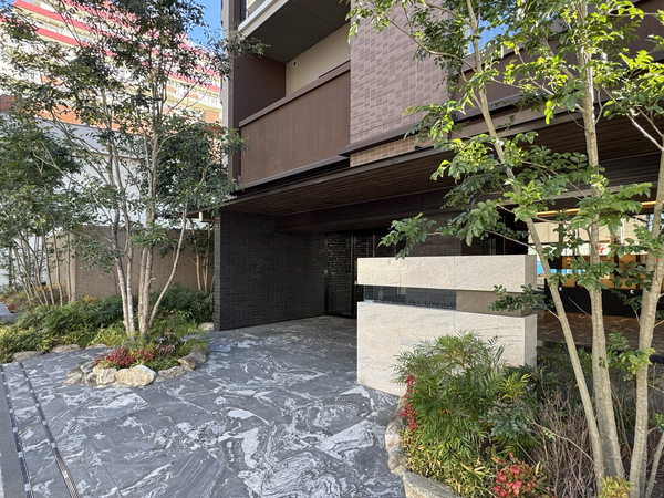 【ルネ市川国府台】エントランス 【ルネ市川国府台】エントランス