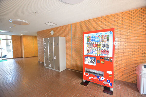 【バルミー横川】エントランス 【バルミー横川】エントランス