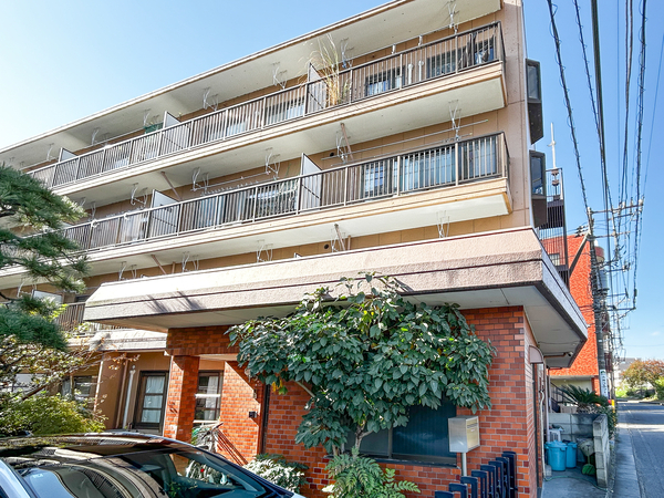 【佐保田ロイヤルハイツ】外観 【佐保田ロイヤルハイツ】外観