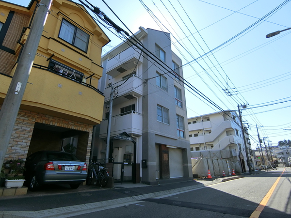 【フローリッシュ妙蓮寺】外観