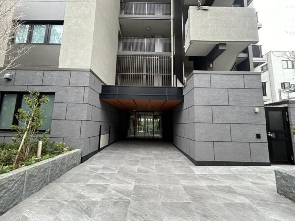 【ザ・パークハウス船橋本町】エントランス 【ザ・パークハウス船橋本町】エントランス