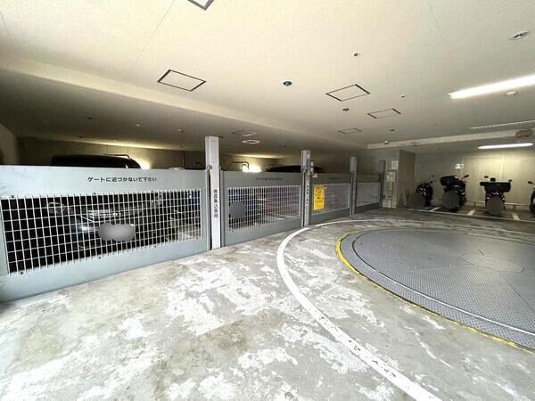 【グローベルガーデン新小岩親水公園】共用部分(駐車場) 【グローベルガーデン新小岩親水公園】共用部分(駐車場)