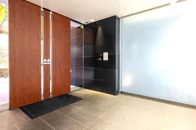 【CHIBA CENTRAL TOWER】エントランス1