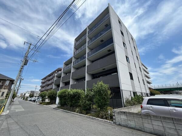 【プレシス大宮土呂】外観