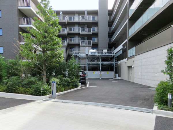 【プラネスーペリア西東京緑町EAST WING】外観