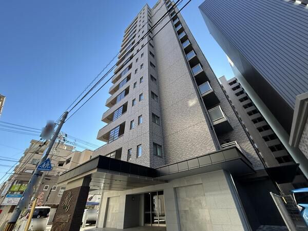 【ロイヤルガーデンシティ桑田町弐番館】《外観》