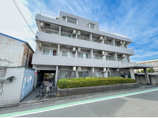 【ヴィラクローバー】外観