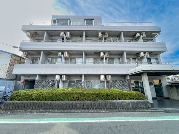 【ヴィラクローバー】外観