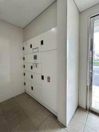 【ドルチェpArCo東京府中】宅配ボックス