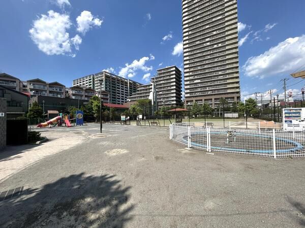 上落合北公園　約450m