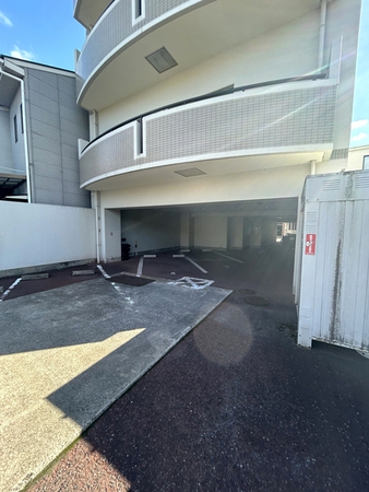 【リージェントパーク廿日市駅前】駐車スペース 【リージェントパーク廿日市駅前】駐車スペース