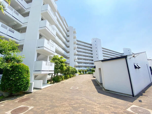 【箕面東コーポラス】外観