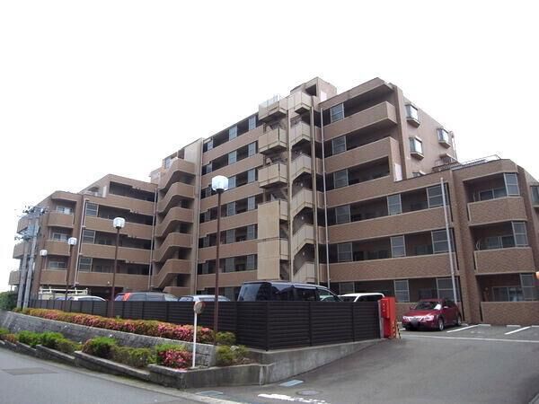 【アーバンパレス八乙女】外観