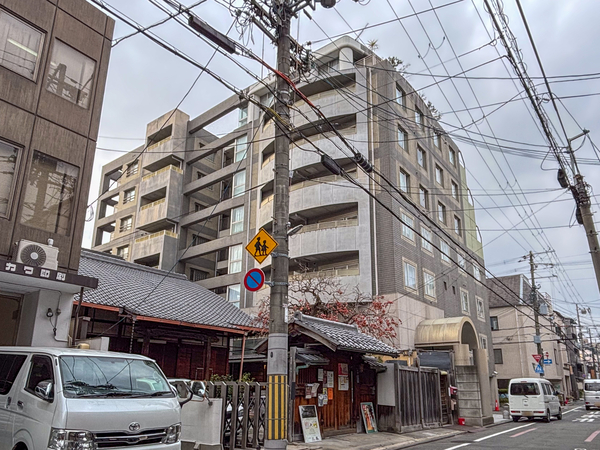 【デリード御池】外観