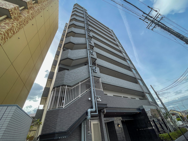 【モアグレース上小田井パークテラス】外観