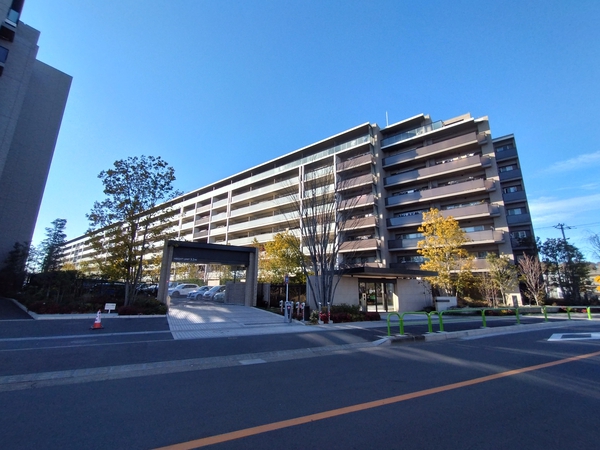 【Brillia City石神井公園ATLAS1号棟】外観