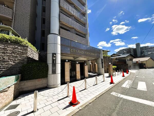 【シティプラザ府中南】<エントランス> 【シティプラザ府中南】<エントランス>