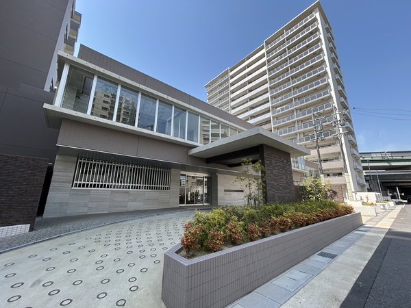 【ファミリアーレ上小田井グランステージ】外観写真