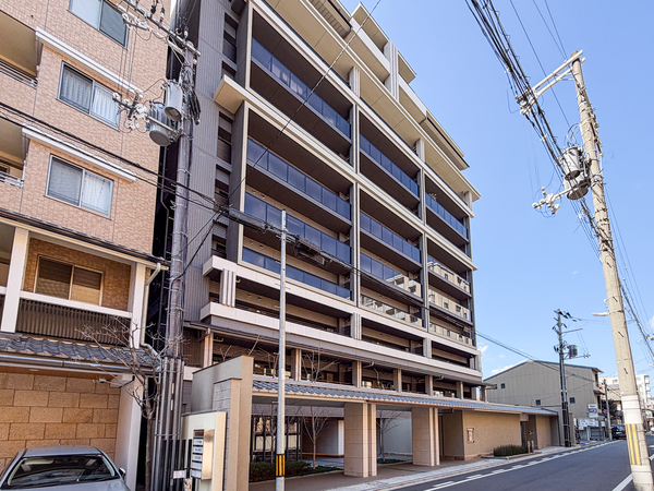 【THE RESOCIA】外観