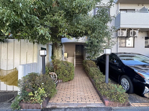 【本郷パークマンション】エントランス