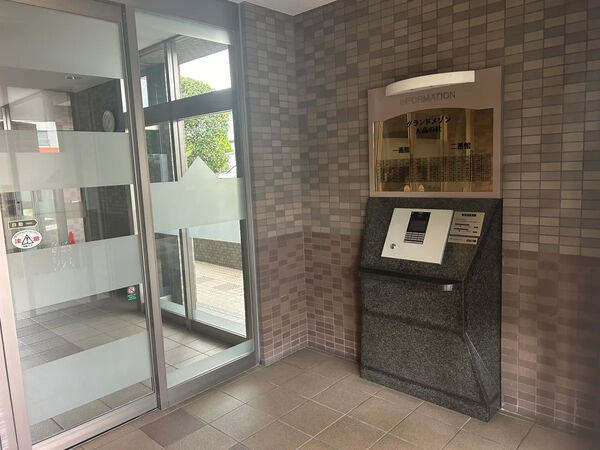 【グランドメゾン大高の杜】エントランス