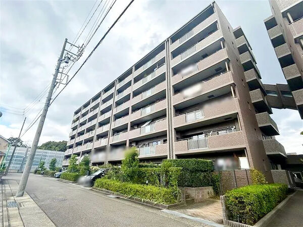 【グランドメゾン大高の杜】外観