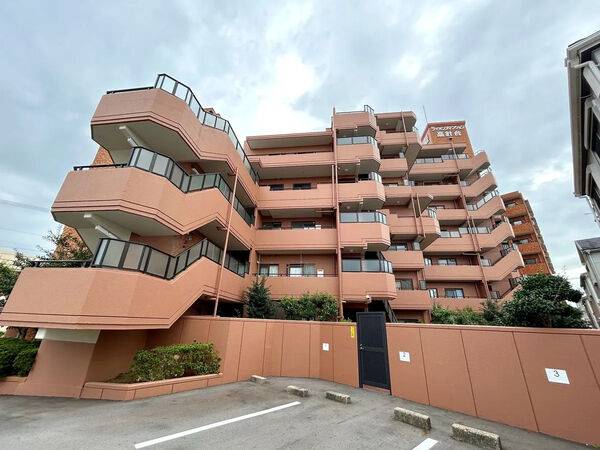 【ライオンズマンション高針台】外観