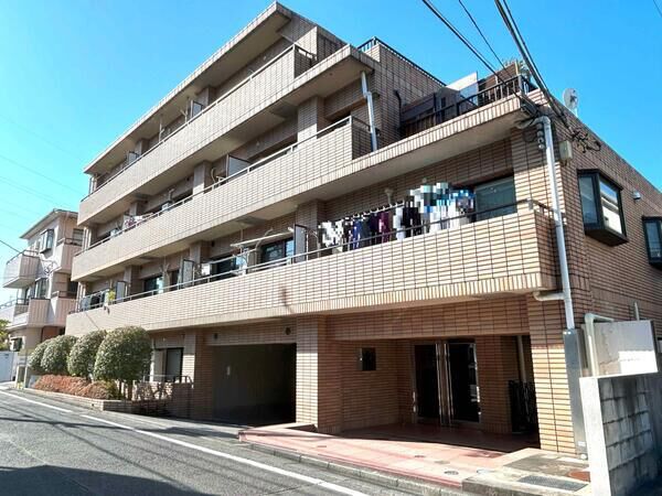 【スターロワイヤル永山】建物外観