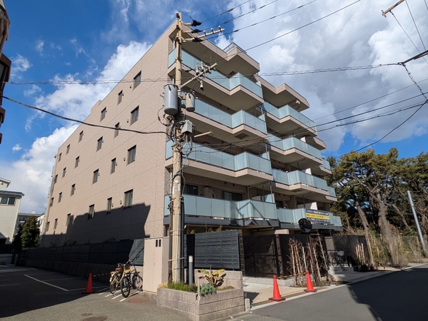 【ミオカステーロ鵠沼海岸】外観