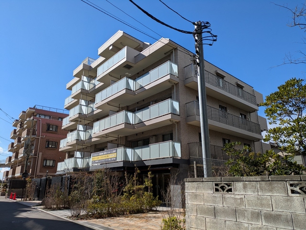 【ミオカステーロ鵠沼海岸】外観