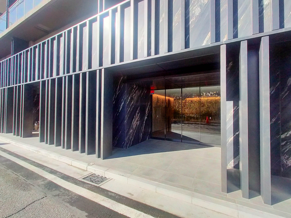 【クリオ横濱保土ケ谷ブライトマークス】エントランス 【クリオ横濱保土ケ谷ブライトマークス】エントランス