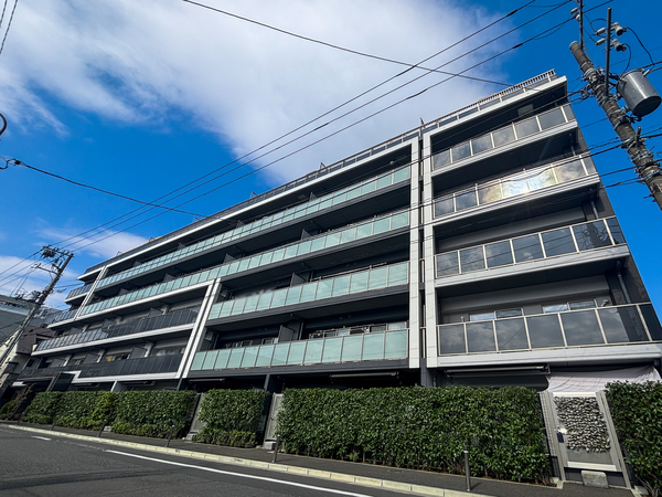 【ブリシア綾瀬】外観