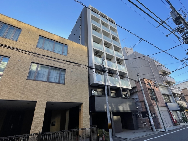 【レア横濱東口弐番館】外観